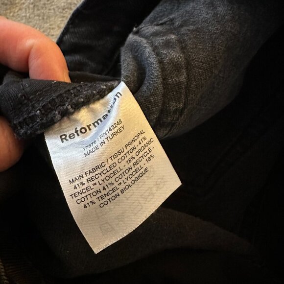 Reformation Jeans Cynthia High Rise Straight Lagoon Destroyed Black 26 - Picture 8 of 12